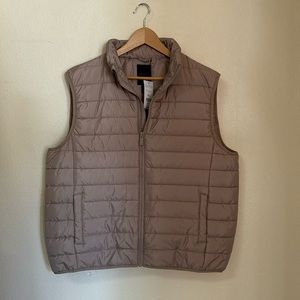 NWT Men’s New Look Puffer Vest